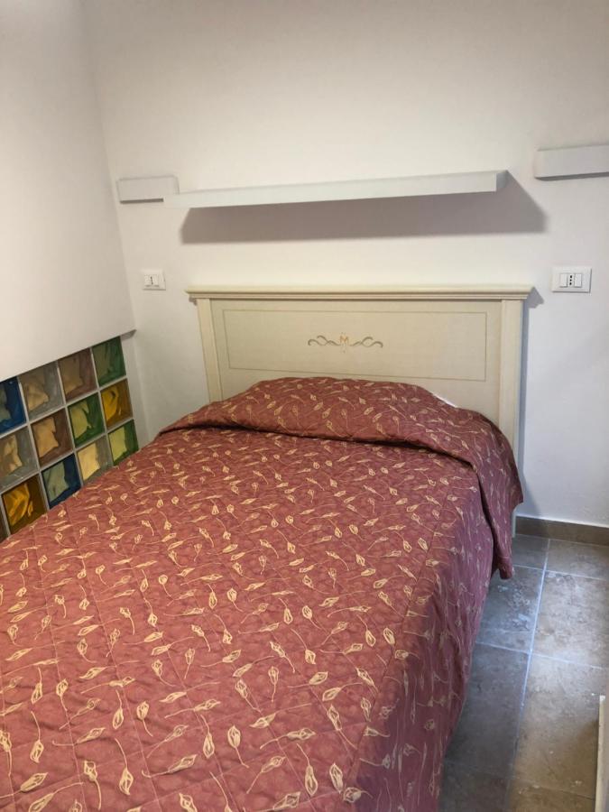 B&B La Terrazza Brescia Bagian luar foto